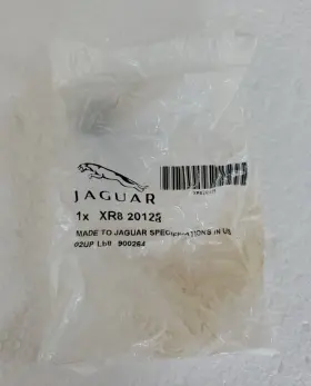 XR8-20128 JAGUAR Oil Pan Drain Plug