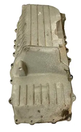 22538921 OLDSMOBILE Oil Pan Calais #3