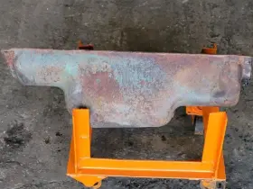 311-00400 PLYMOUTH Oil Pan Slant Dodge Barracuda #3