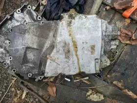 9195325 SAAB Oil Pan Cylinder