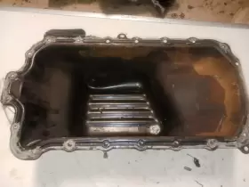 21015428 SATURN Oil Pan #2