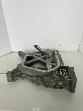 SU003-06233 SCION Upper Oil Pan Frs Water Pump Mount Brz #3