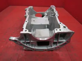 11420-37030 TOYOTA Upper Oil Pan Prius Corolla #3
