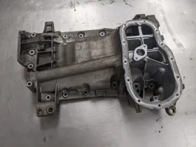 121010P020 TOYOTA Upper Engine Oil Pan 4WD Tacoma #2