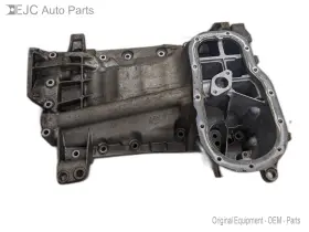 121010P020 TOYOTA Upper Engine Oil Pan 4WD Tacoma