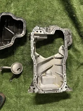 1210188580 TOYOTA Caldina Oil Pan #2