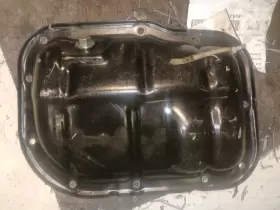 121020T020 TOYOTA Oil Pan Lower Prius