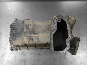 121110F020 TOYOTA Upper Engine Oil Pan 4WD Sequoia #2