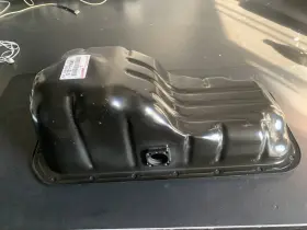 1013240 TOYOTA Engine Com Oil Pan Engineering T100 Lc Tacoma