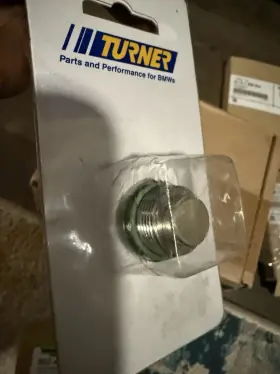 026698TMS01-01 TURNER MOTORSPORT Titanium Magnetic Oil Drain
