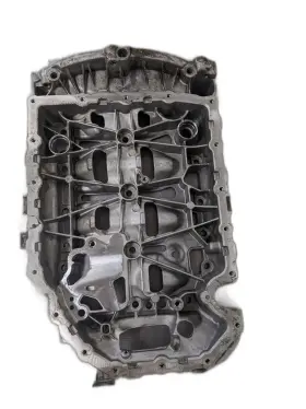 311-10068 VOLKSWAGEN Upper Engine Oil Pan Turbo Passat