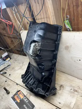 A-CNU728 VOLKSWAGEN Engine Oil Pan A4 B5 B6 Audi Vw Passat #2