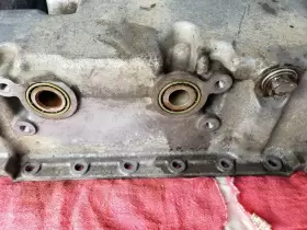 1275868 VOLVO Engine Oil Pan Filter Housing Bolts #2