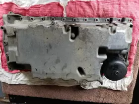 1275868 VOLVO Engine Oil Pan Filter Housing Bolts