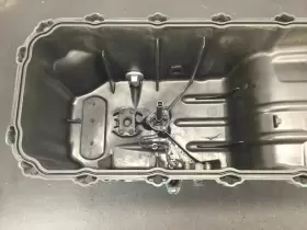 20522523 VOLVO Engine Oil Pan D13 #3