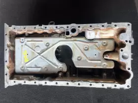 8692614 VOLVO Oil Pan S40 G70 #2