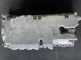8692614 VOLVO Oil Pan S40 G70