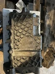 Fits Bmw Mini Cooper 1600cc Sohc 16v 2002-08 N/a *used* Oil Pan 11-13-2-463-751. Fixed Price $95.00.