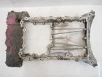 Oil Pan For Mercedes R-class W251 3.0 Cdi Om642.870 642.870 Om642 R6420143702. Fixed Price $232.01.